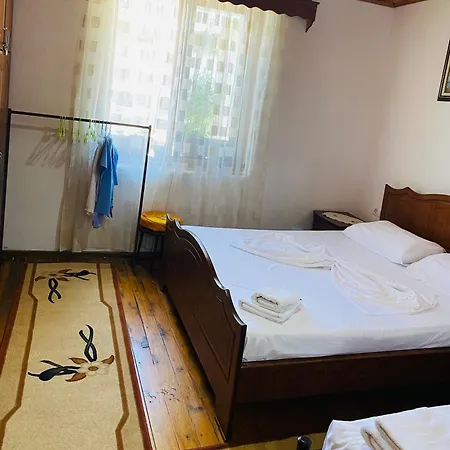 Hida Apartment Gjirokaster